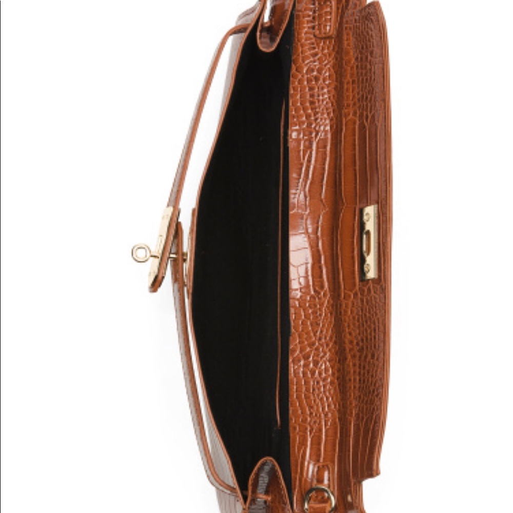 Crocodile crossbody clutch bag - Picture 5 of 7